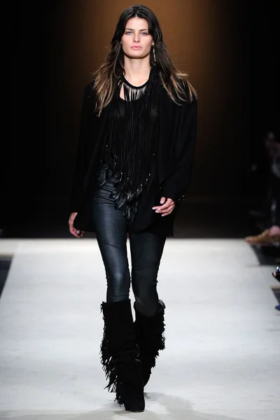Look 34